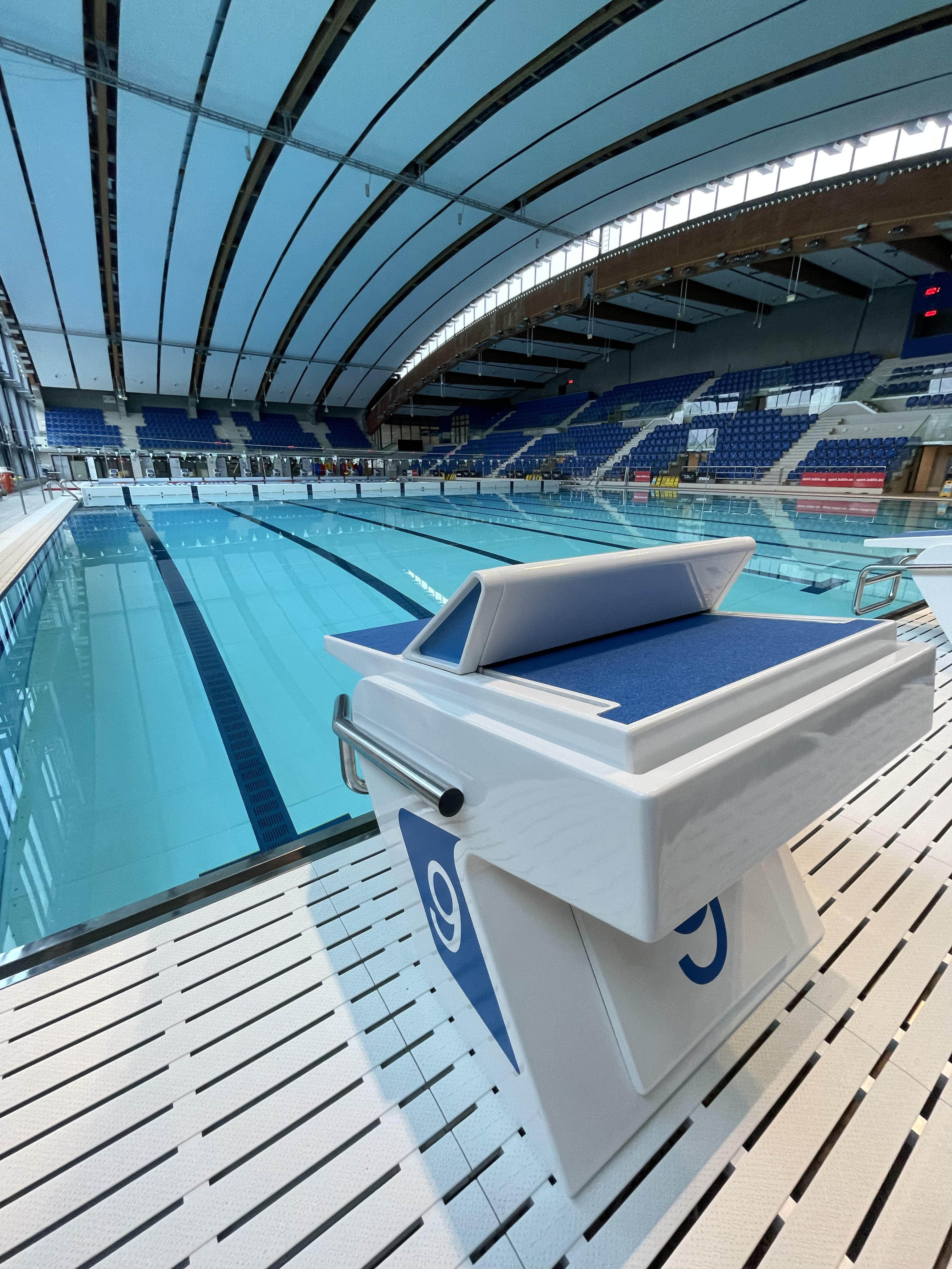 Чемпионат Европы по плаванию 2025: рекорд Эстонии на оборудовании Swiss Timing