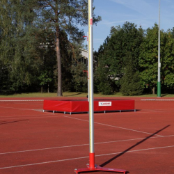 Стойки для прыжков высоту